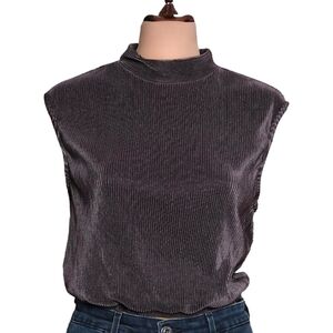 XS • Ro & De • Mock Neck Plisse Pleated Cropped Sleeveless Top